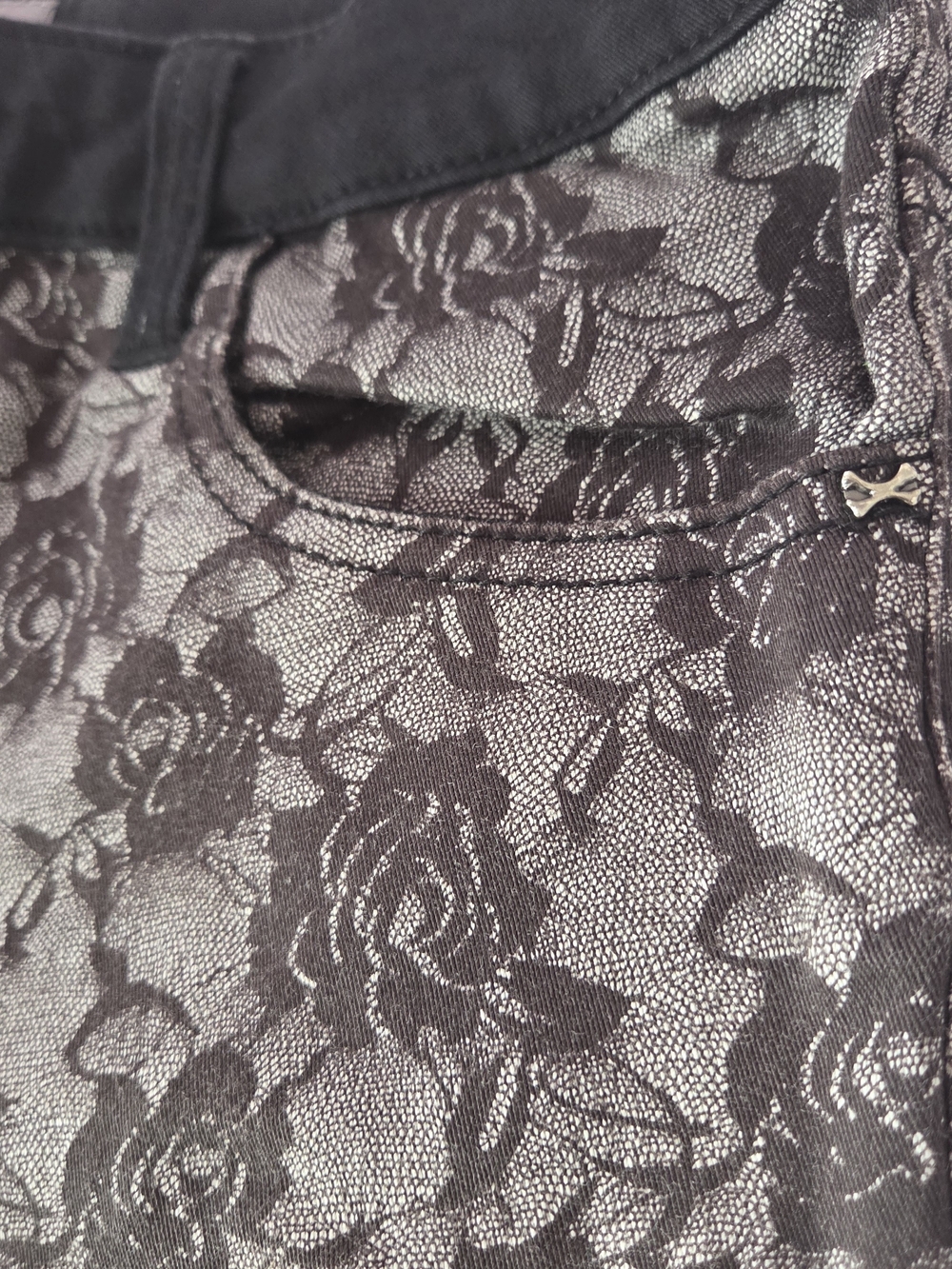 Royal Bones Two-Tone Black and Rose Lace Print Jeans - Picture 4 of 8